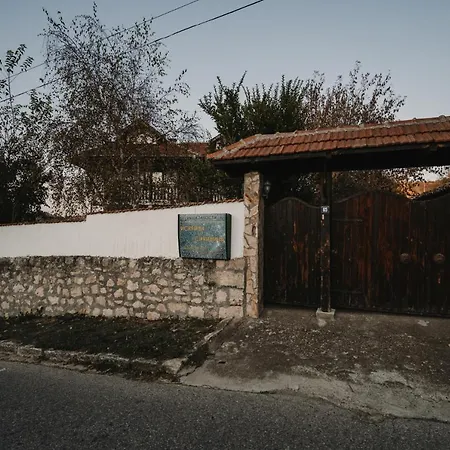 Casa de Férias Къща За Гости Искрица И Сияйница Cherven (Ruse)