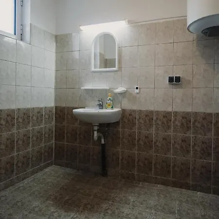 Къща За Гости Искрица И Сияйница Casa de Férias